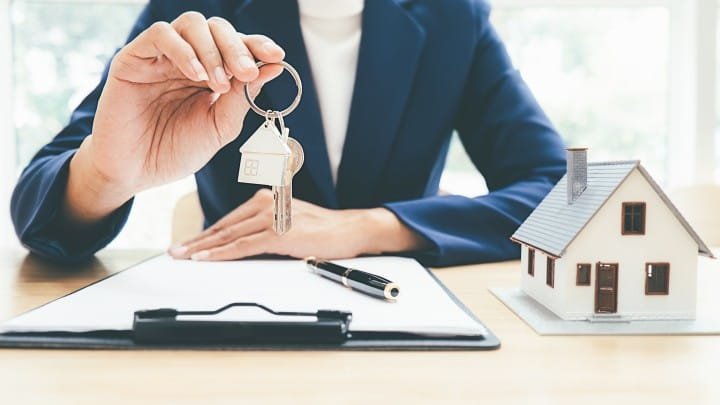 "أفضل محاسب قانوني عقاري في دبي | خدمات ضريبية ومحاسبية لمستثمري العقارات"
