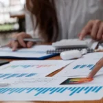 مستشارو الاستثمار في الإمارات والسعودية: المهام، المسؤوليات وكيفية الاختيار