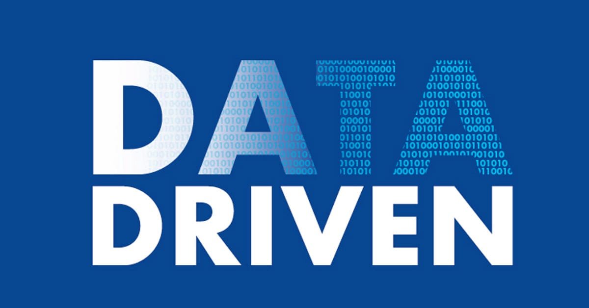 قرارات تعتمد على البيانات: استخدام الرؤى المالية للتغلب على المنافسين في الإمارات والسعودية