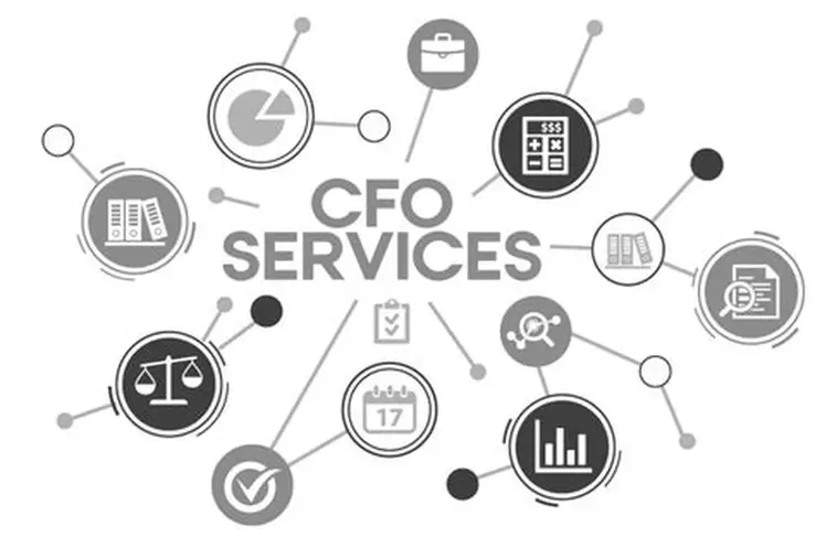 النمذجة المالية والتنبؤ: جوهر خدمات المدير المالي العصري في الإمارات والسعودية